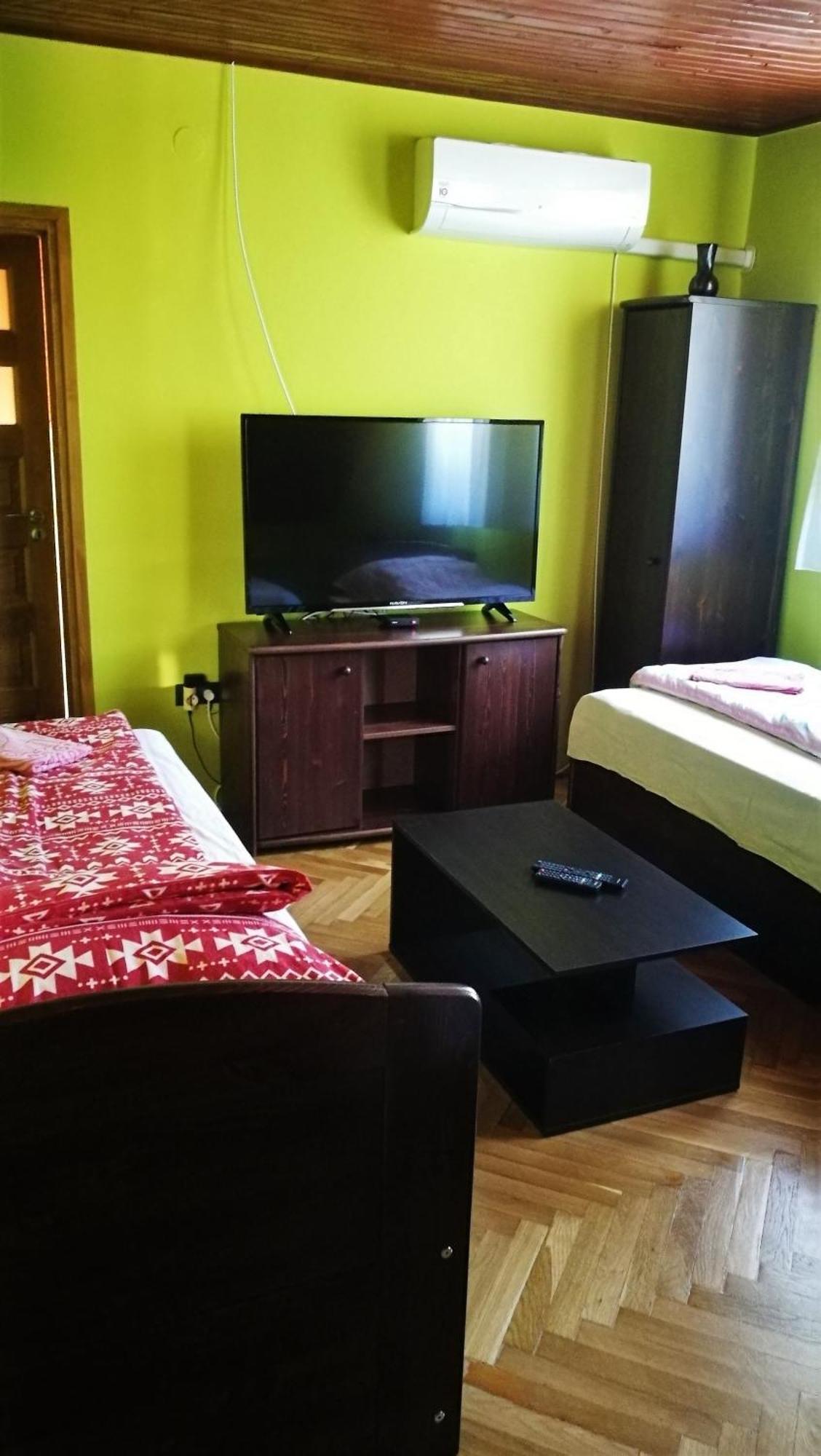 3 To Sziki Szallo Szeged Bagian luar foto